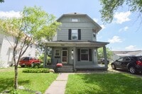 Building Photo - 209 S Pearl St