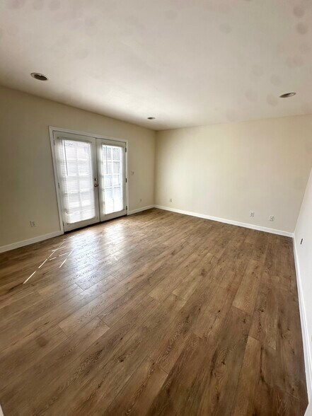 Building Photo - 14684 Nurmi St