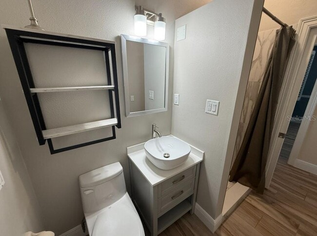 Building Photo - 6331 Yellow Wood Pl