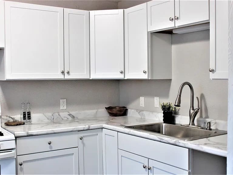 Building Photo - 1421 N Adams St