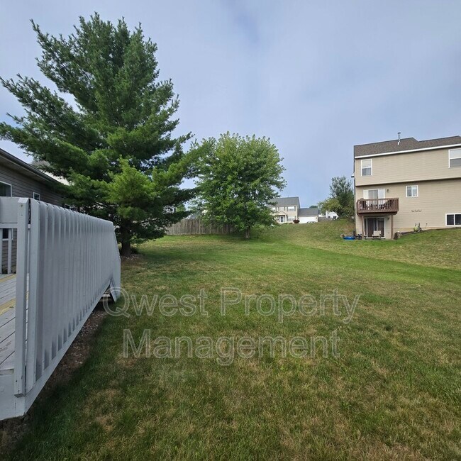 Building Photo - 6981 Sienna Dr SE