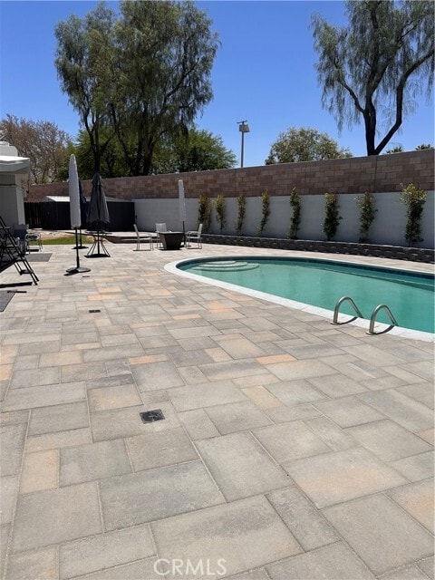 Building Photo - 43815 Marigold Dr