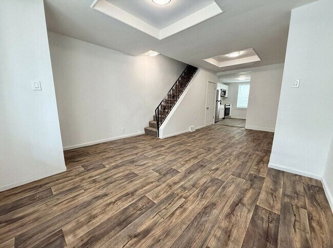 Building Photo - Spacious 3BR Home in Point Breeze Near Parks & Broad Street