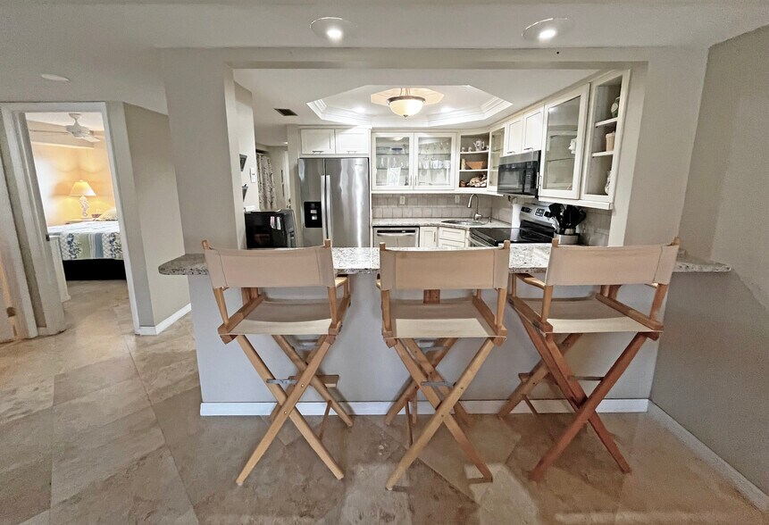 Building Photo - 7175 A1A S