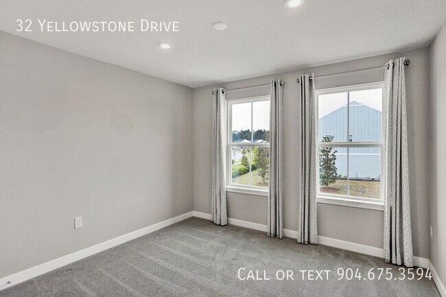 Building Photo - 32 Yellowstone Dr