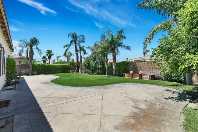 Building Photo - 79736 Castille Dr