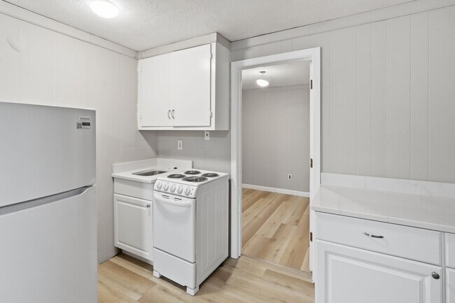 Building Photo - 26 Old West Brookfield Rd