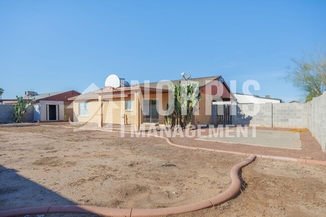 Building Photo - Freshly Updated Home in Arizona City