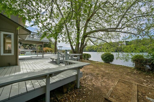 Building Photo - 6707 Troll Haven