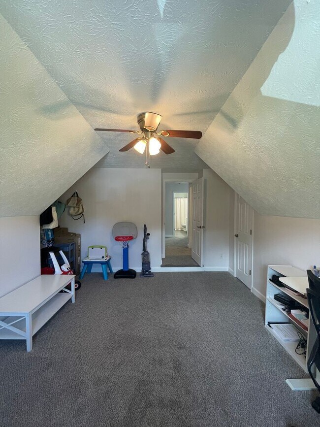 Building Photo - Pictures Coming Soon — Your Next Home Awaits!
