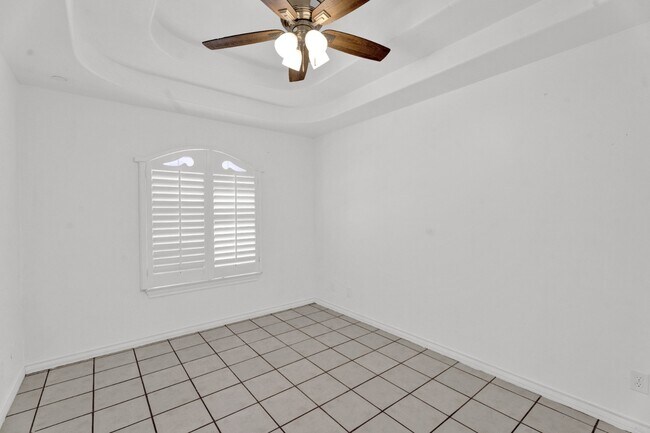 Building Photo - 3 Bed 3 Bath Home in the Laredo's Northside Primavera Subdivision! Available Now!