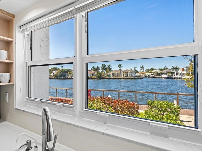 Building Photo - 3212 S Ocean Blvd