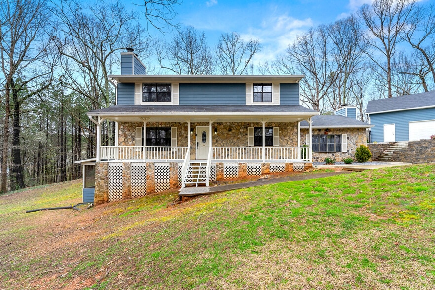 Building Photo - 249 Tony Trl SE