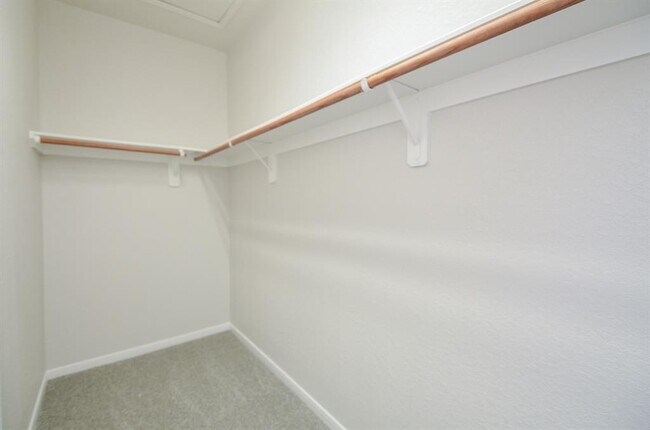 Building Photo - 15219 Bartlett Landing Dr