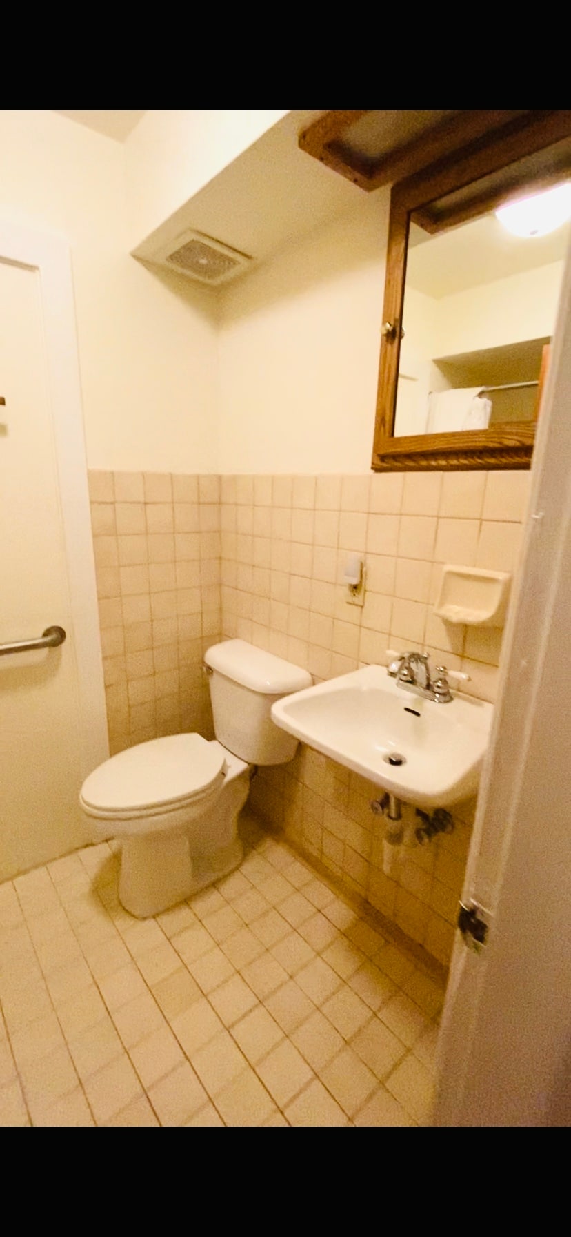 Building Photo - 405 Fieldston Rd
