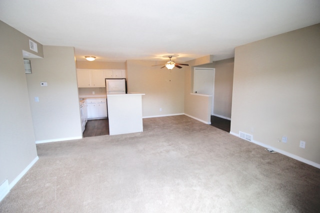 Building Photo - Westbrooke Glen