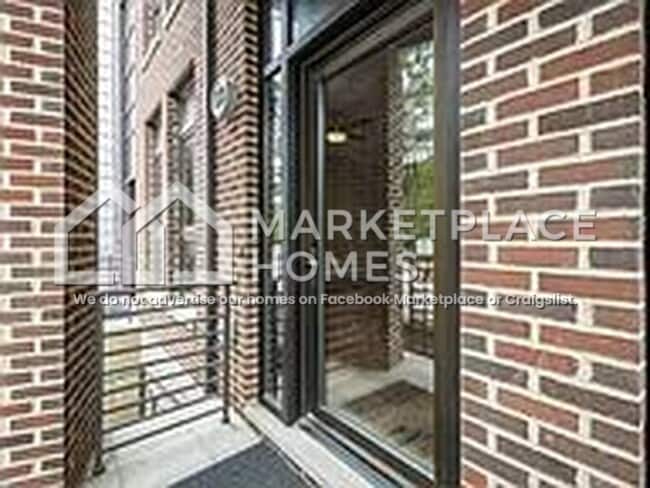 Building Photo - 53 N 5th St