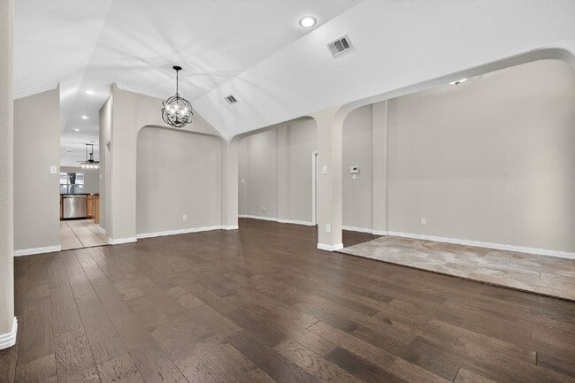 Building Photo - 4353 Mountain Crest Dr