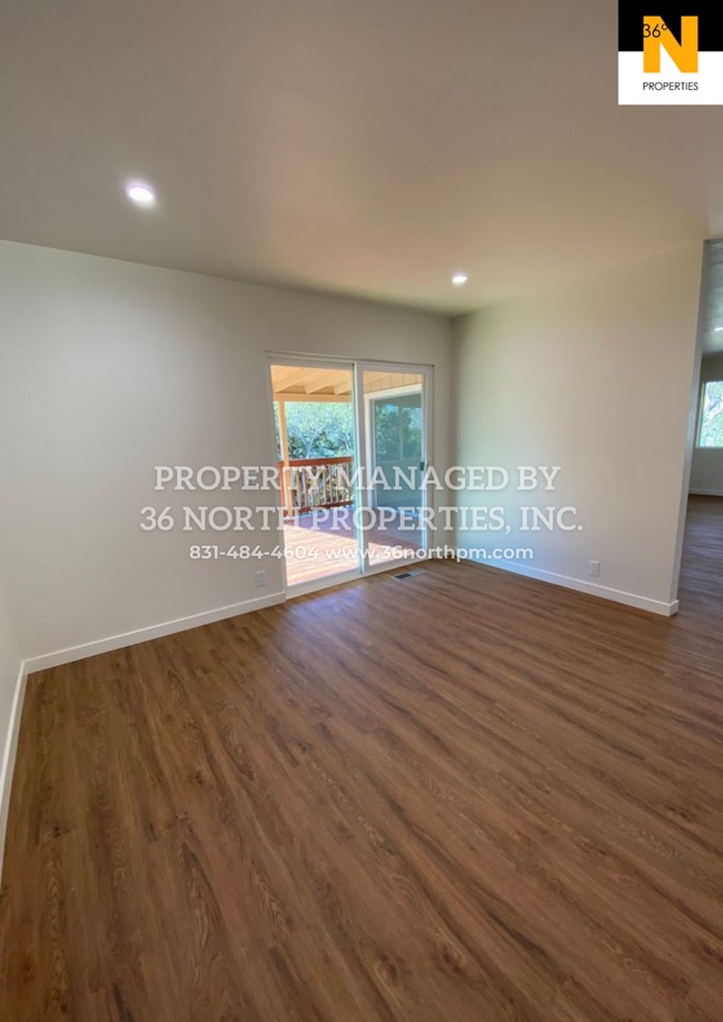 Building Photo - Carmel Valley Dreams