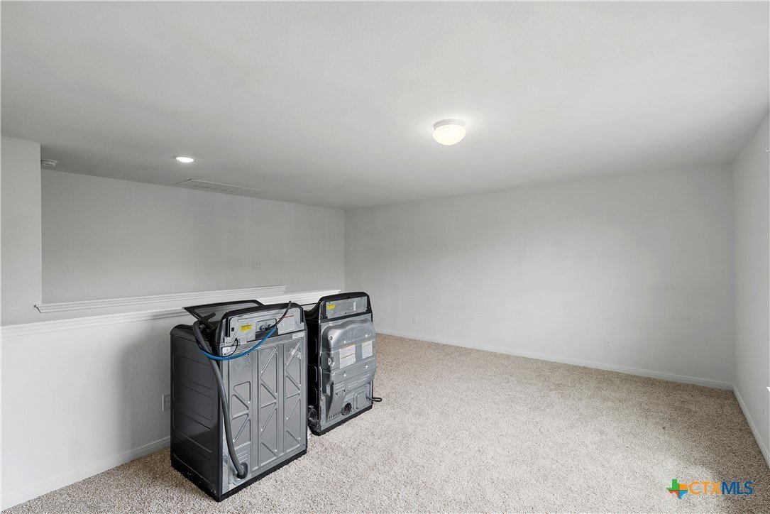 Building Photo - 247 Azalea Way