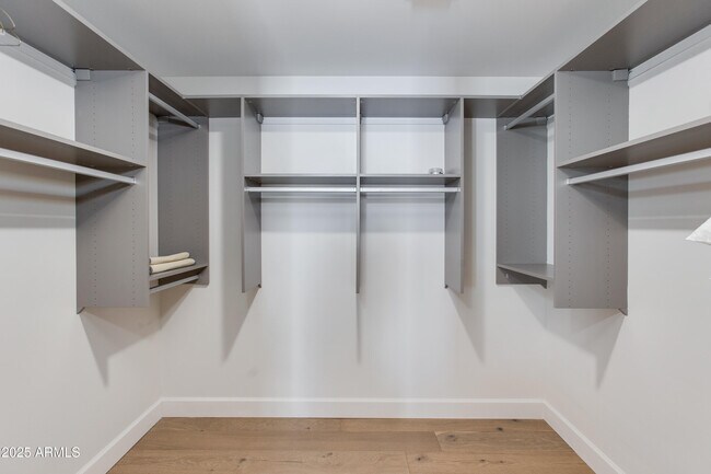 Building Photo - 4422 N 75th St