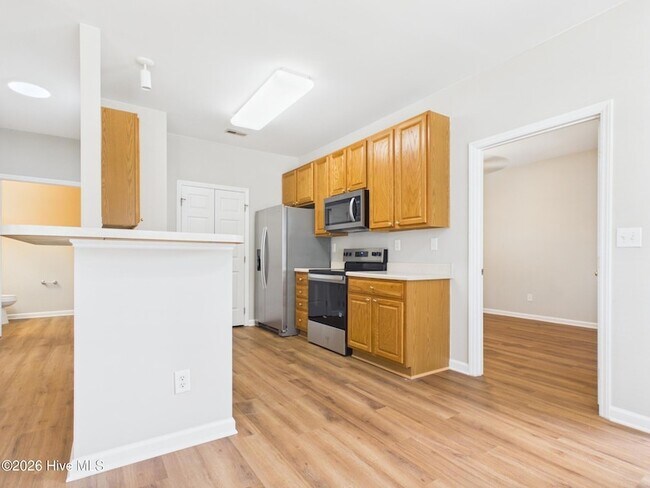 Building Photo - 2111 Kudrow Ln