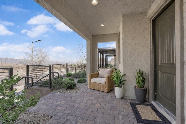 Building Photo - 11680 Hamilton Lk Ave