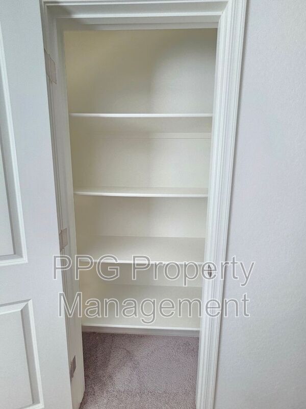 Building Photo - 20124 W Palo Verde Dr