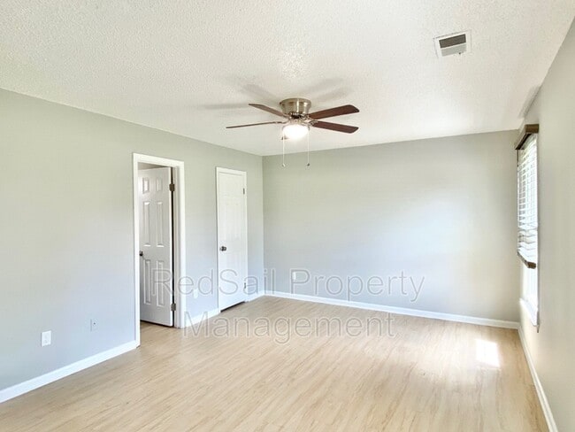 Building Photo - 4169 O Hare Dr