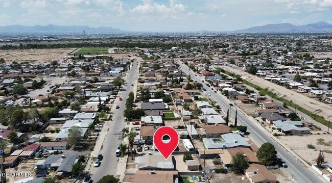 Building Photo - 9351 Carranza Dr
