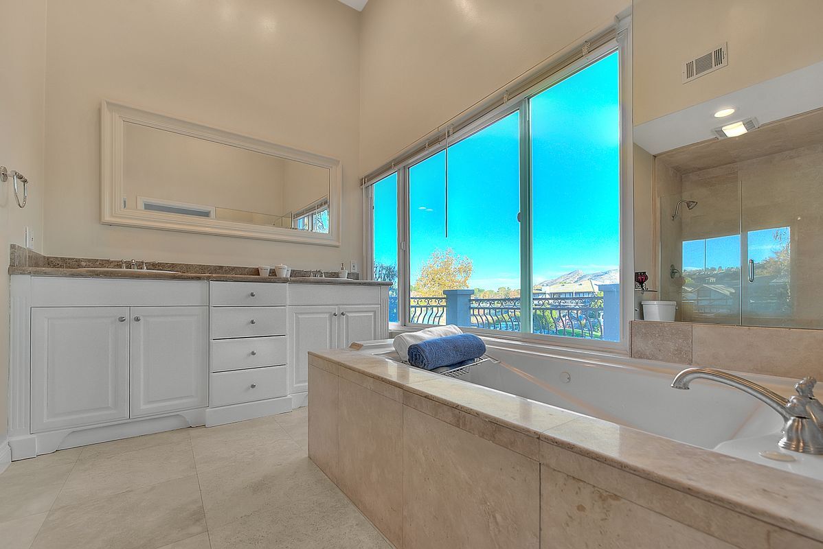 Building Photo - 3800 Weatherly Cir