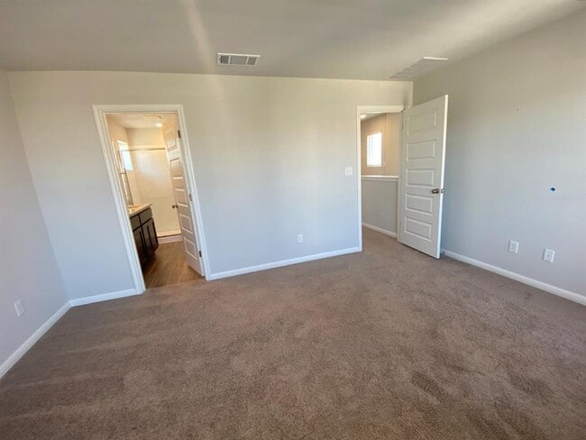 Building Photo - 2243 Oscar Eli Pl