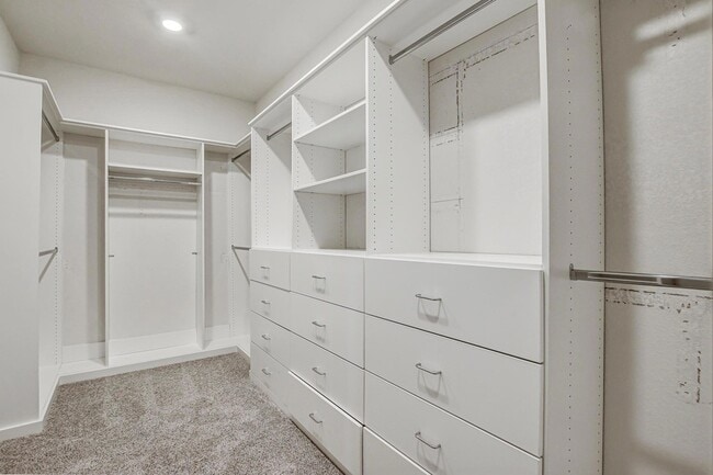 Building Photo - 18012 Stefano Dr
