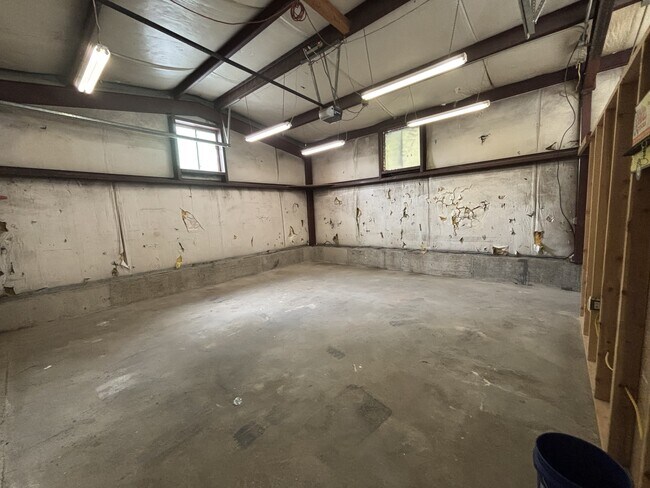 Building Photo - 4042 Powder View Cir