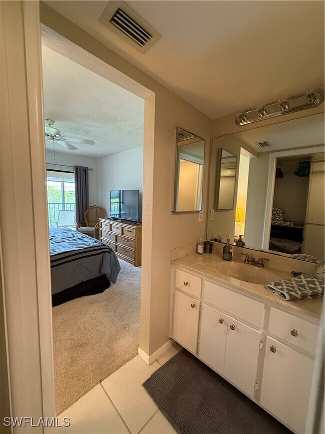 Building Photo - 5590 Trailwinds Dr