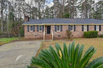 Building Photo - Beautifully Renovated 3-Bedroom Home in Columbia, SC!