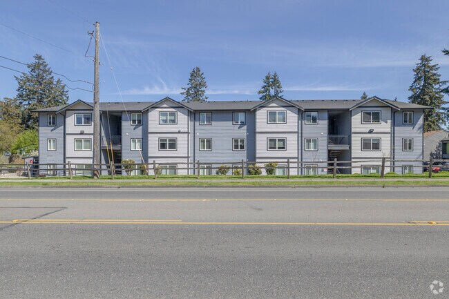 Building Photo - 3903 S Tyler St