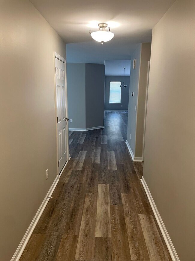 Building Photo - 3 bedroom, 2 bath home for rent in Brookstone in Sunset Harbor in Bolivia