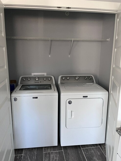 Building Photo - 509 Hickory Cir