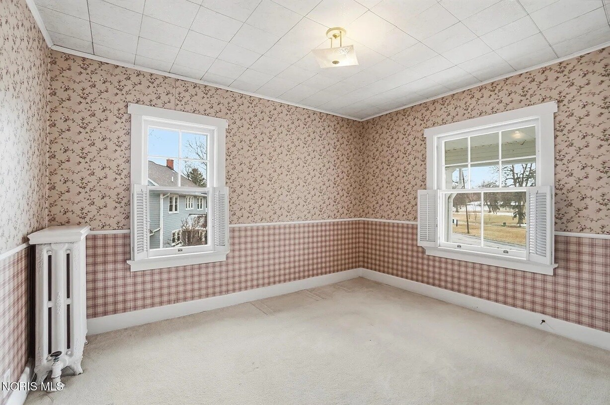 Building Photo - 3605 River Rd