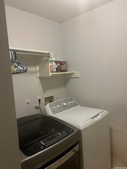 Building Photo - 5809 Black Diamond