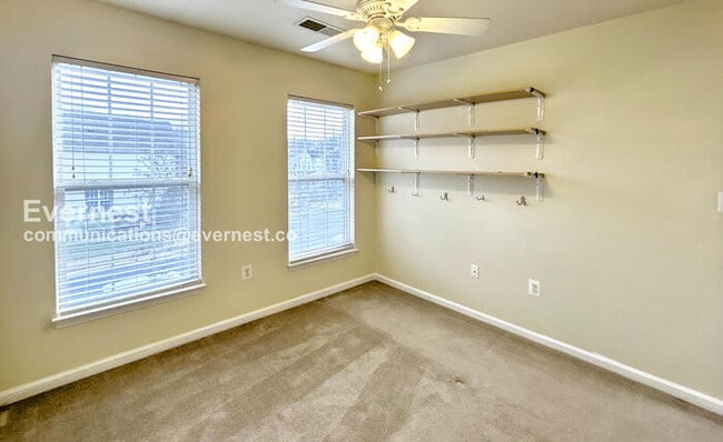 Building Photo - 115 Executive Cir