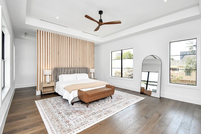 Building Photo - 5414 John Dreaper Dr