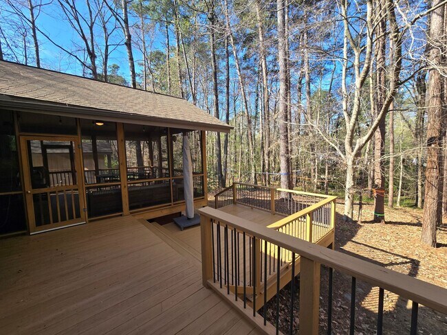 Building Photo - Classic Chapel Hill Charm in The Oaks – Timeless One-Level Living