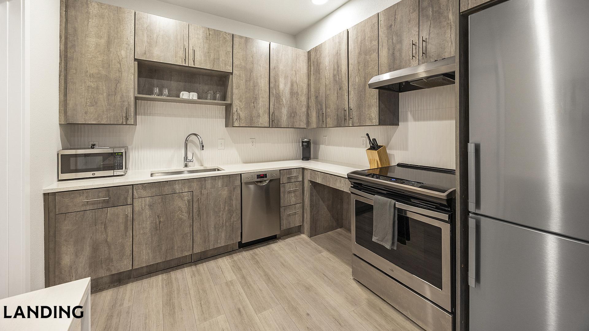 Building Photo - 3024-3024 Zuni St