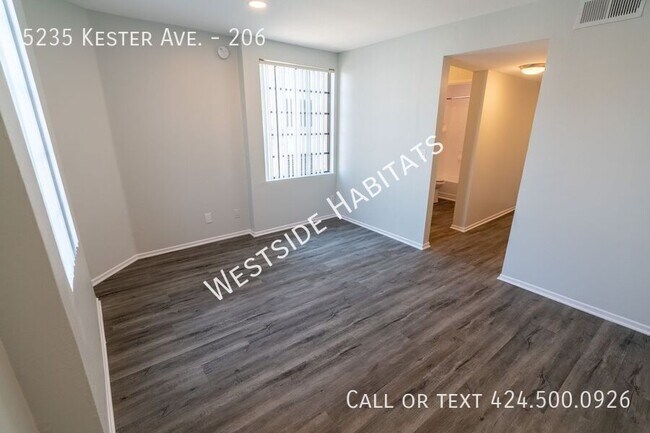 Building Photo - 5235 Kester Ave