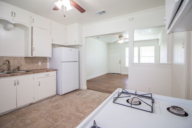 Building Photo - updated 3 bedroom 1 bathroom 2 car garage