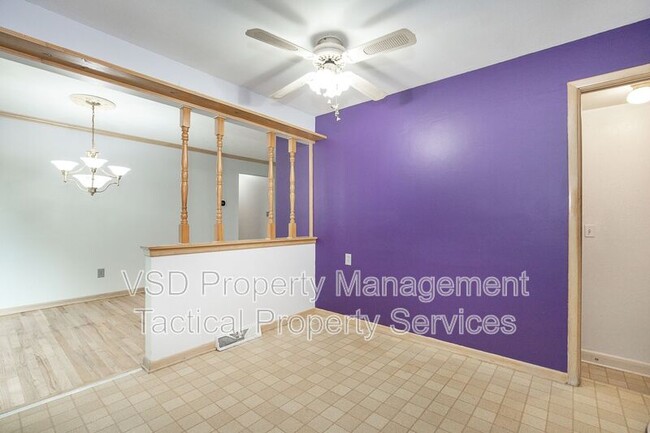 Building Photo - 6188 Cabrini Ln