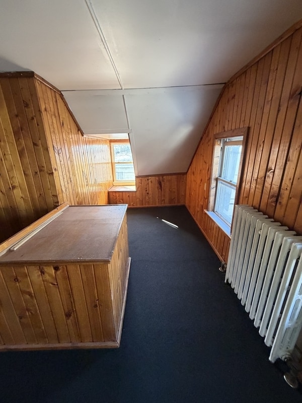 Building Photo - 407 Somerset St