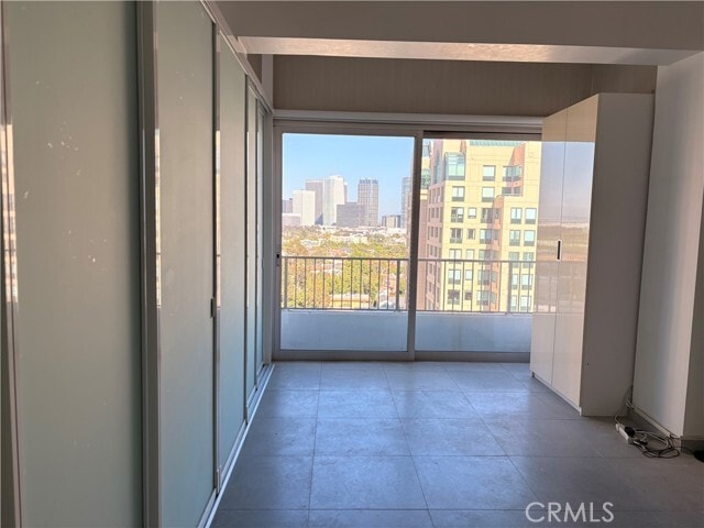 Building Photo - 10501 Wilshire Blvd